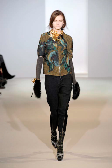 desfiles-marni-milaoinverno2009rtw-108