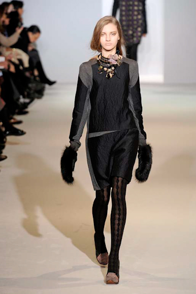 desfiles-marni-milaoinverno2009rtw-118