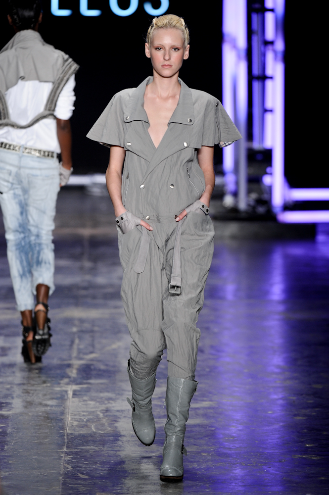desfile-ellus-saopauloverao2010rtw-118