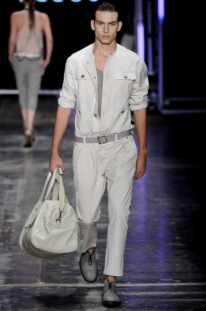 desfile-ellus-saopauloverao2010rtw-128