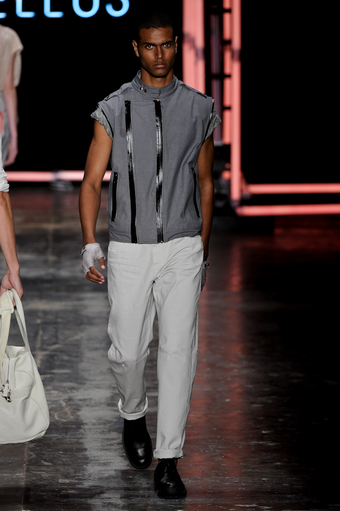 desfile-ellus-saopauloverao2010rtw-129