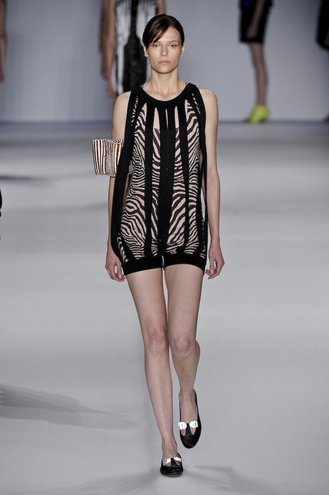 cjoa_v10_011