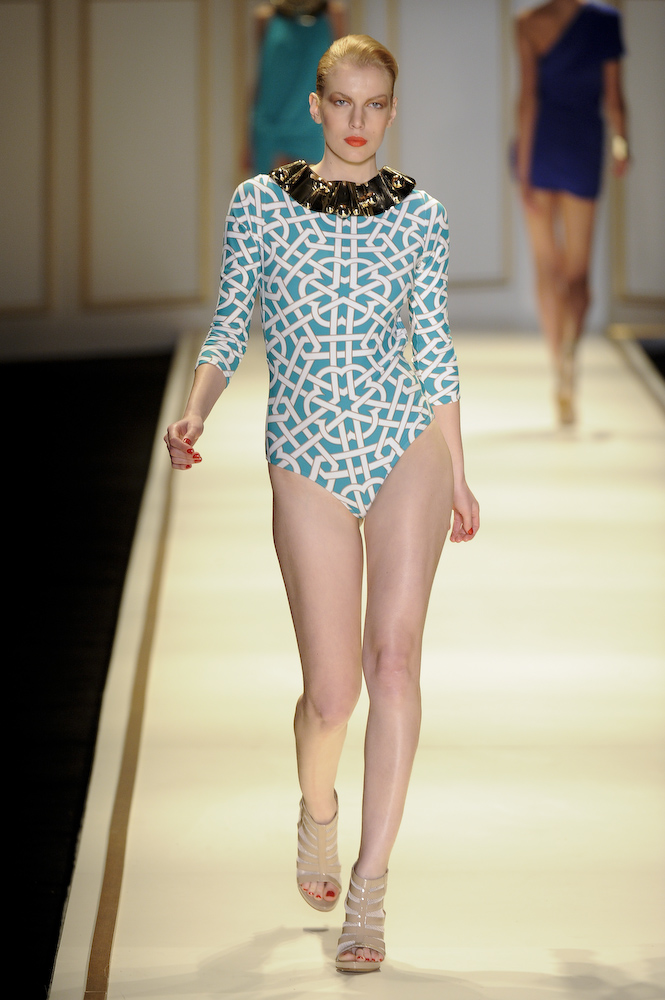 cmar_v10_021