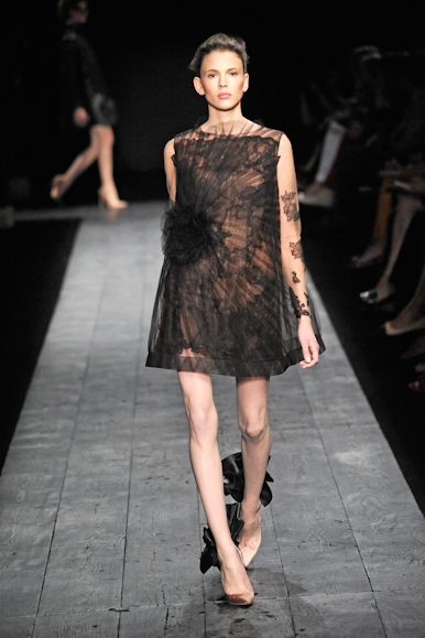 desfiles-valentino-parisinverno2009hc-102