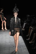 desfiles-valentino-parisinverno2009hc-103