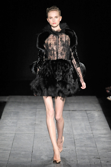 desfiles-valentino-parisinverno2009hc-105
