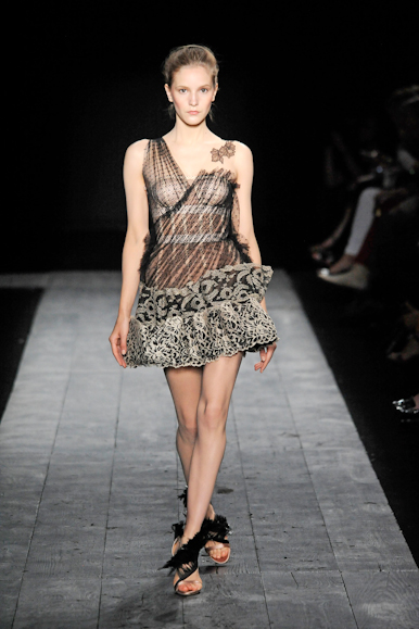desfiles-valentino-parisinverno2009hc-107