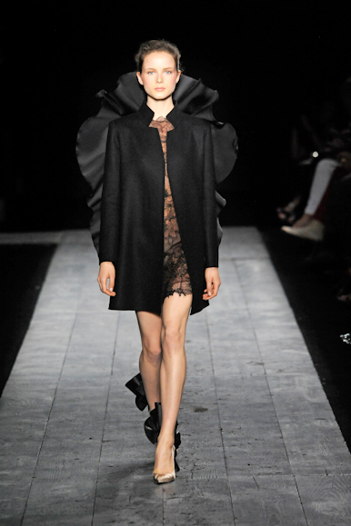 desfiles-valentino-parisinverno2009hc-112