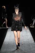 desfiles-valentino-parisinverno2009hc-113