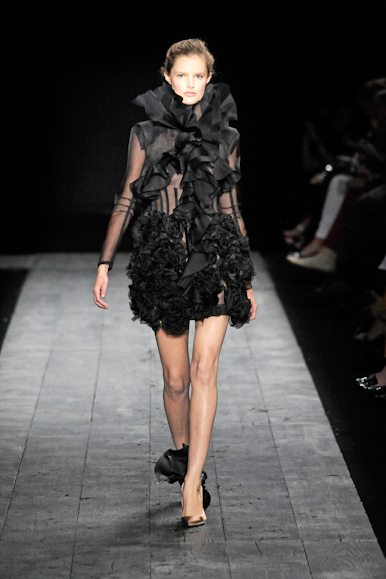 desfiles-valentino-parisinverno2009hc-115