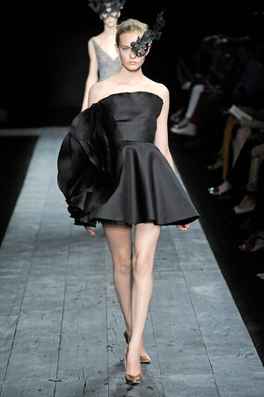 desfiles-valentino-parisinverno2009hc-124