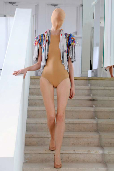 desfiles-martinmargiela-parisinverno2009hc-104