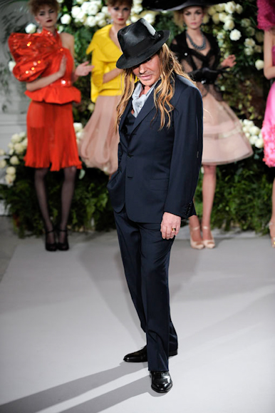 desfiles-dior-parisinverno2009hc-136