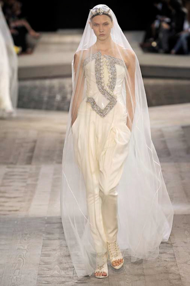desfiles-givenchy-parisinverno2009hc-114