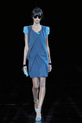 emp_ss10_016