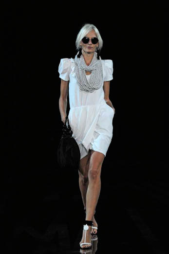 emp_ss10_099