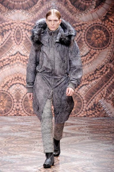 amq_m_fw10_018