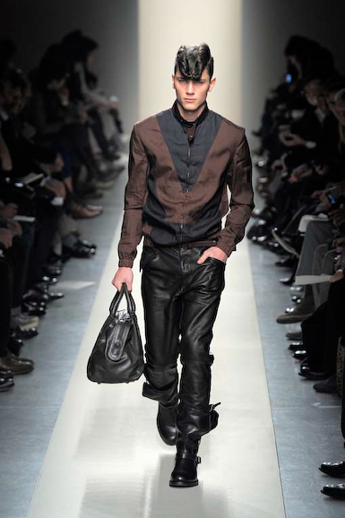 bot_m_fw10_057