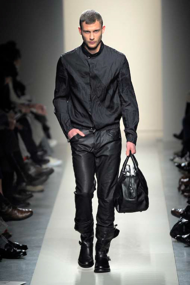 bot_m_fw10_061