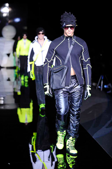 emp_m_fw10_034