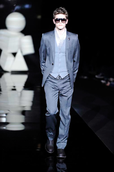 emp_m_fw10_115