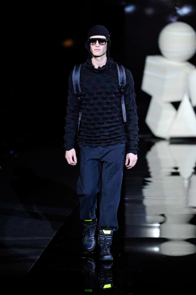 emp_m_fw10_208