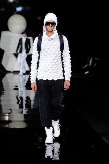 emp_m_fw10_209