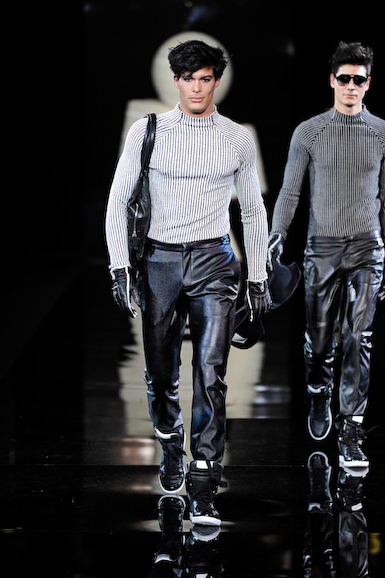 emp_m_fw10_222
