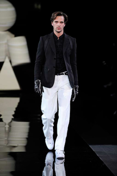 emp_m_fw10_224