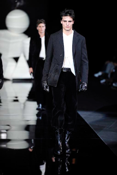 emp_m_fw10_244