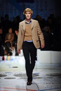 pra_m_fw10_001