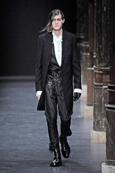ann_m_fw10_002