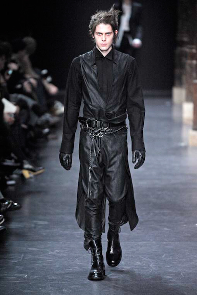 ann_m_fw10_099