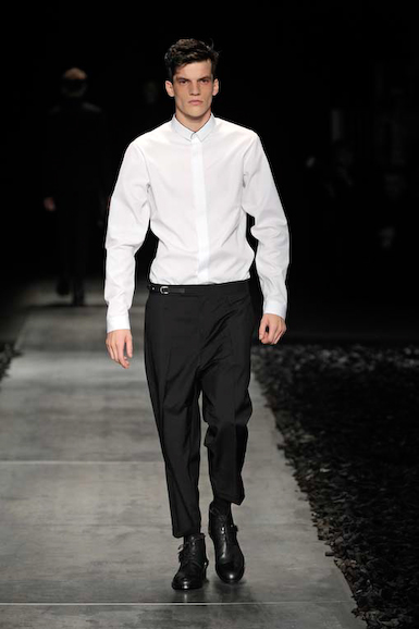 dio_m_fw10_029