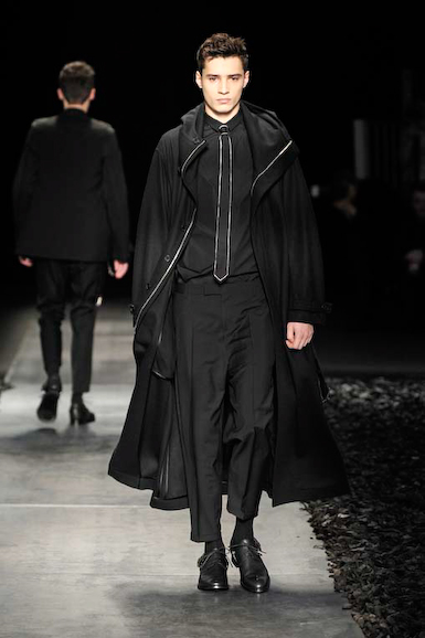 dio_m_fw10_033