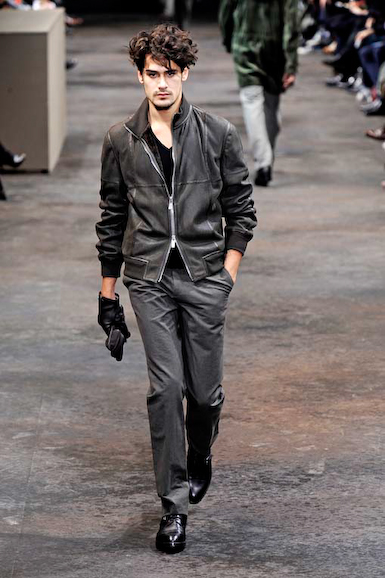 her_m_fw10_072