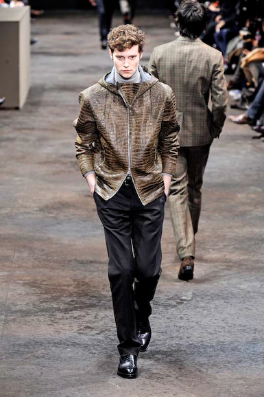 her_m_fw10_082