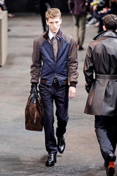 her_m_fw10_115