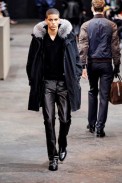 her_m_fw10_120
