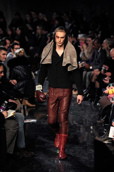 gau_m_fw10_009