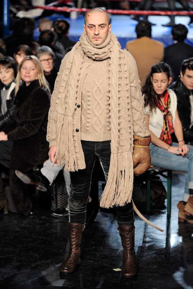 gau_m_fw10_023