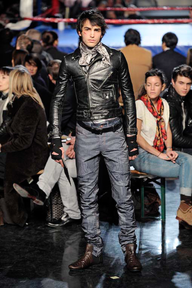 gau_m_fw10_029
