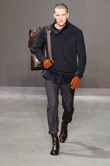 vui_m_fw10_040