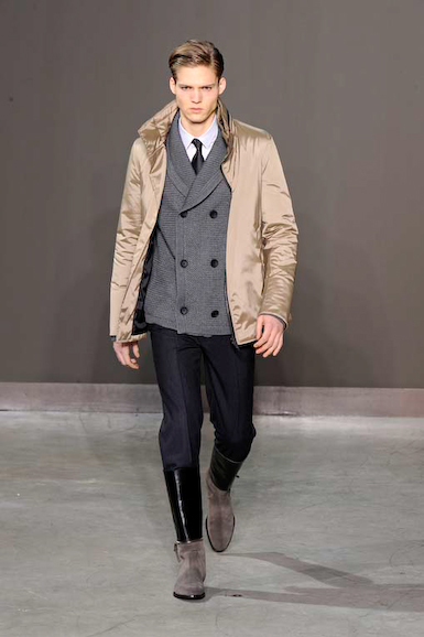 vui_m_fw10_075