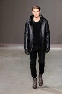 vui_m_fw10_087