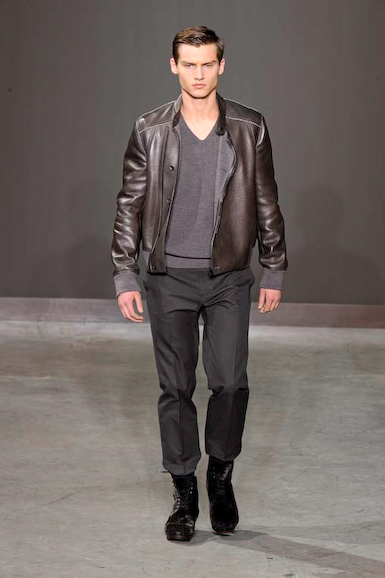 vui_m_fw10_138