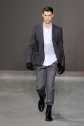 vui_m_fw10_176