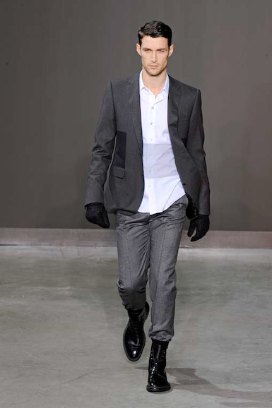 vui_m_fw10_176