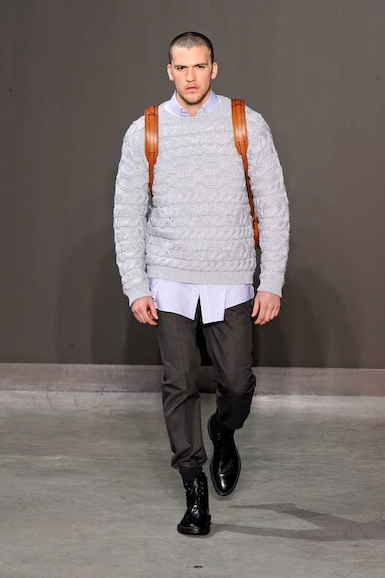 vui_m_fw10_211