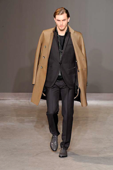 vui_m_fw10_237
